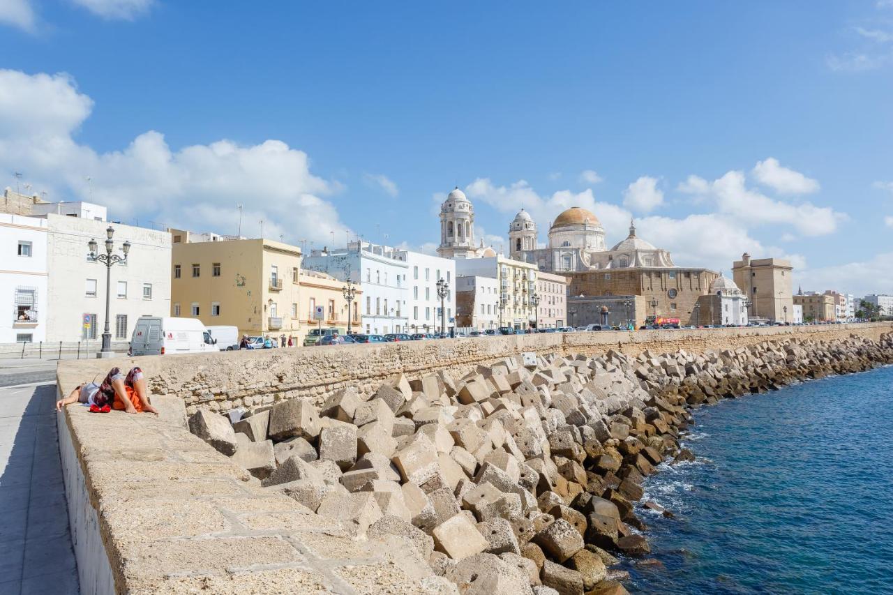 Puerta San Felix Free Parking By Cadiz4Rentals Zewnętrze zdjęcie